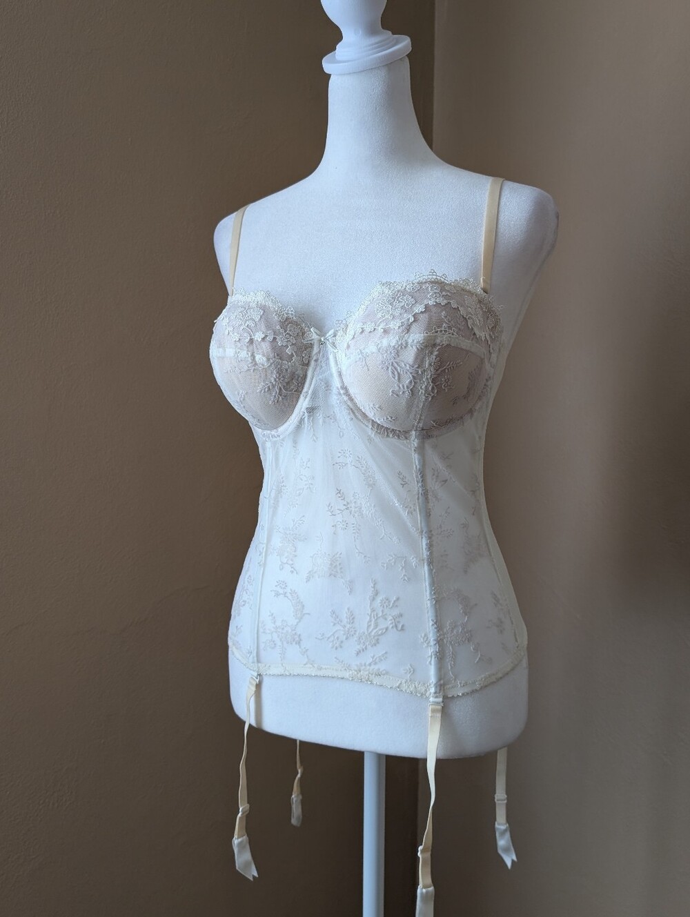 NWOT Triumph Daring Temptation Guepiere Corset Bustier Lace Garter 38B EU 85B